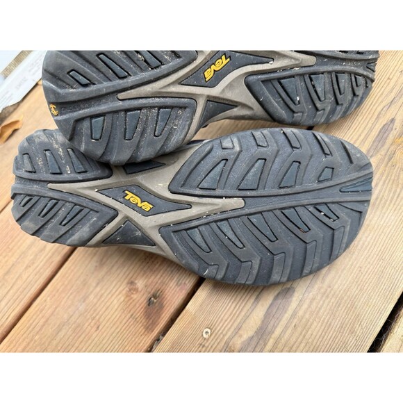 Mens Teva Sandals - Size 11 - Picture 5 of 8